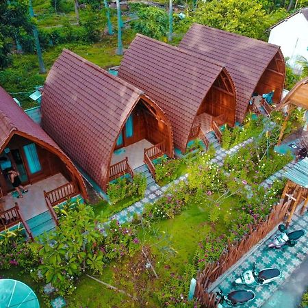 The Peace Arta Bungalow Batununggul エクステリア 写真